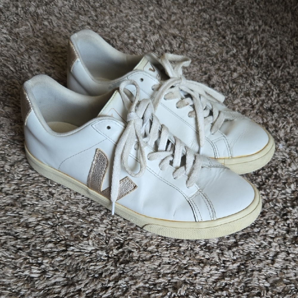 Veja Women's Sneakers in White and Gold - Picture 2 of 13